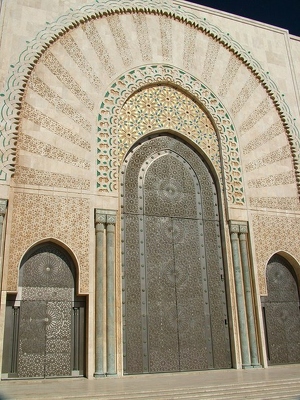 Casablanca 023 - Porte de la mosquee Hassan II - Maroc
