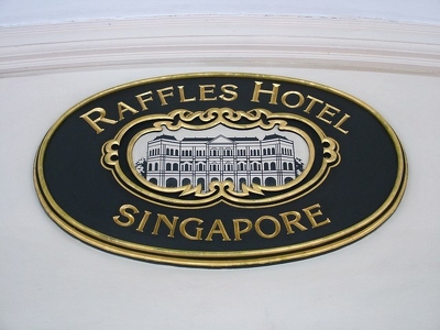 Singapour - 088 - Pancarte raffles hotel