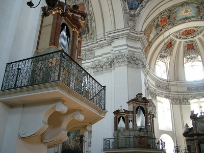 Autriche 008 - Salzburg - Eglise orgues