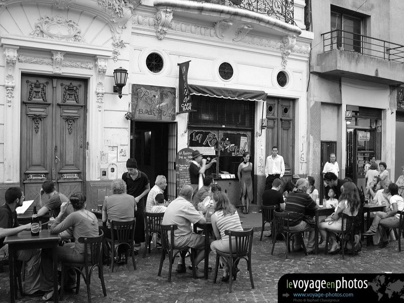 Fond-ecran-Buenos_Aires_-_San_Telmo_bar_tango.jpg