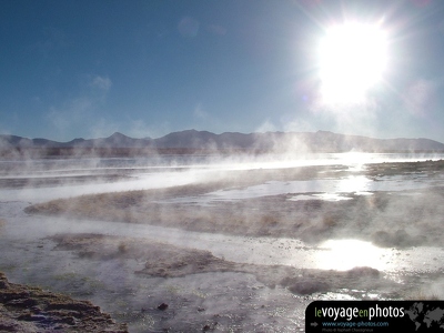 paysage-fantastique-Salar uyuni - Aguas caliente